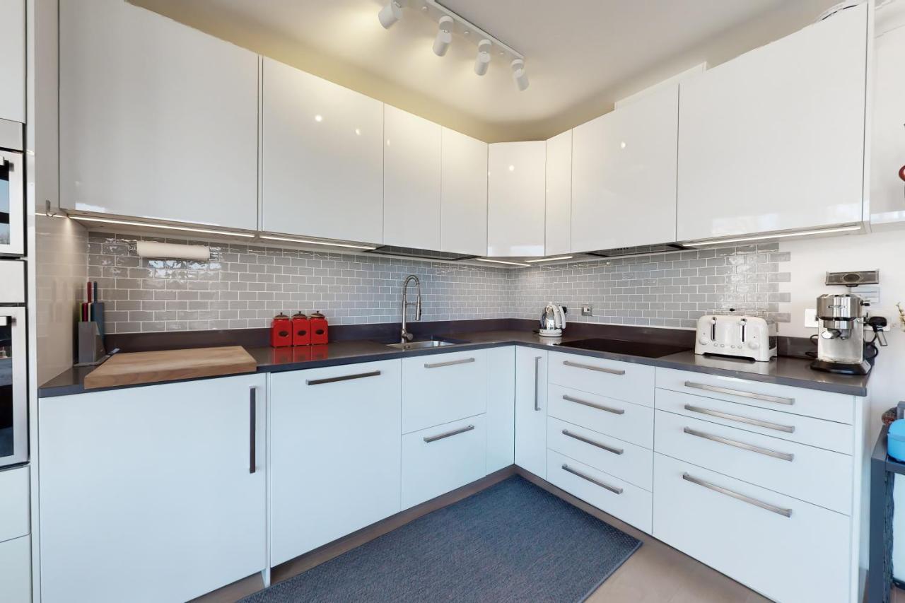 Spacious 1Bed Flat In Stoke Newington 런던 외부 사진